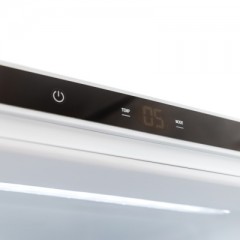 Холодильник с морозильником SCANDILUX CNFBI210E