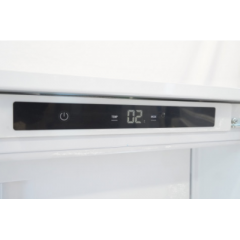 Холодильник с морозильником SCANDILUX RBI228