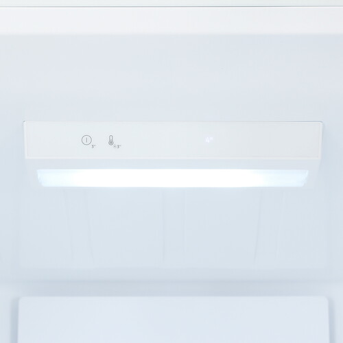 Холодильник с морозильником Candy CFN6200W