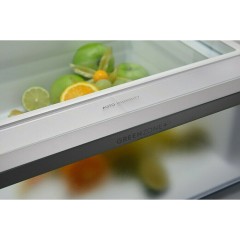 Холодильник Electrolux GreenZone 700 MaxiSpace KNP7TE75S