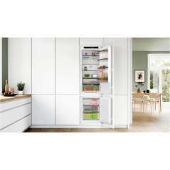 Холодильник с морозильником Bosch KIN96SFD0
