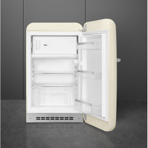 Однокамерный холодильник Smeg FAB10RCR6