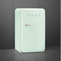 Однокамерный холодильник Smeg FAB10RPG6