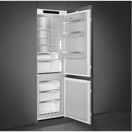 Холодильник с морозильником Smeg C9174TN5D1