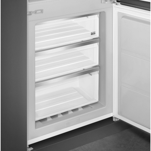 Холодильник с морозильником Smeg C9174TN5D1