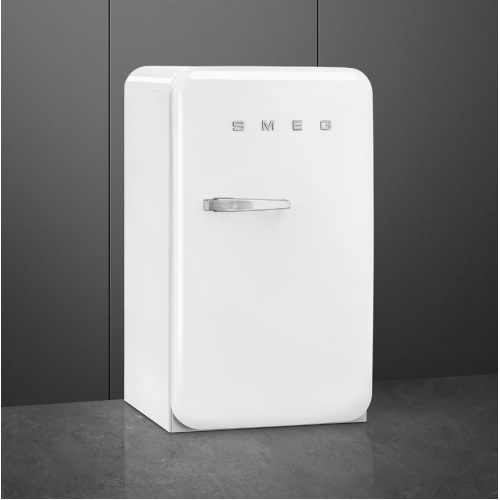 Однокамерный холодильник Smeg FAB10RWH6