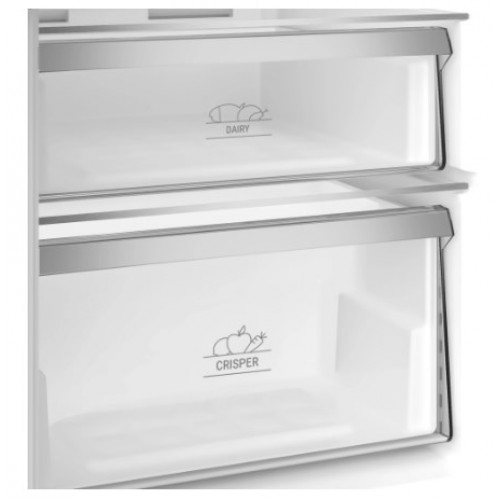 Встраиваемый холодильник однодверный Hotpoint HBDR 18I