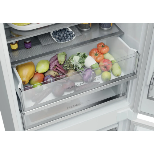 Холодильник с морозильником HAIER HBCN7190U1