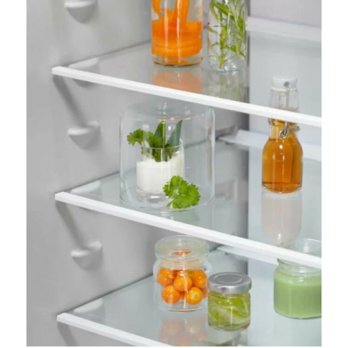 Холодильник с морозильником Electrolux ENT6MD18S3