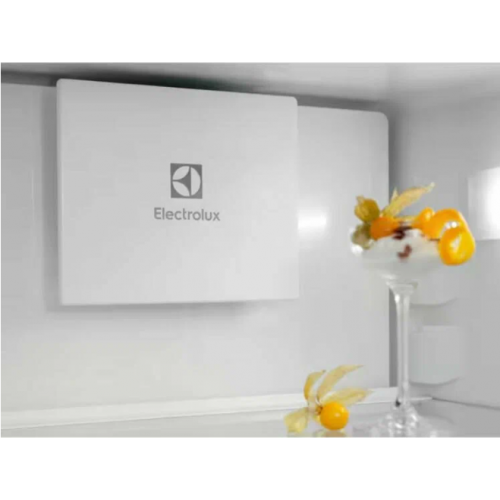 Холодильник с морозильником Electrolux ENT6MD18S3