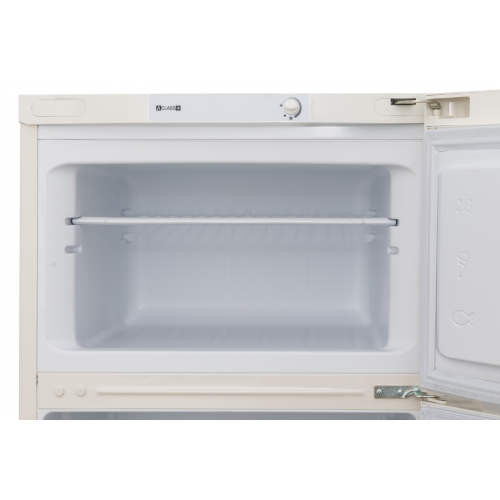 Холодильник с морозильником Indesit TIA 16 E