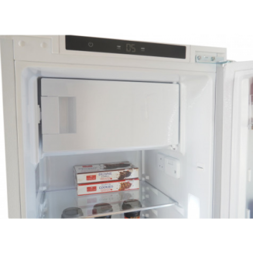 Холодильник с морозильником SCANDILUX RBI188