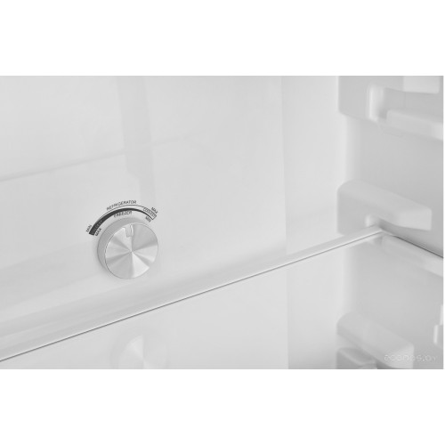 Холодильник с морозильником ZUGEL ZRFD200B