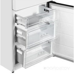 Холодильник Kuppersberg RFCN 2016 W