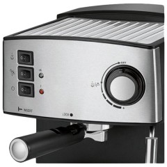 Рожковая помповая кофеварка Clatronic ES3643