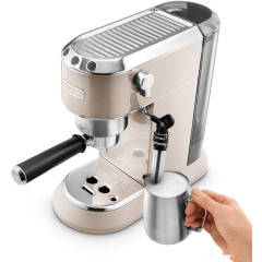 Рожковая помповая кофеварка Delonghi Dedica Metallics EC785.BG