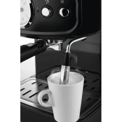 Рожковая помповая кофеварка Ufesa CE7244 Brescia