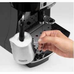 Эспрессо кофемашина Delonghi Magnifica S ECAM 22.112.B