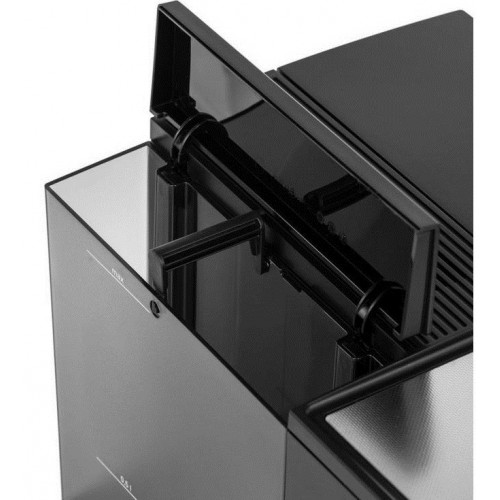 Кофемашина Nivona NICR 820 CafeRomatica