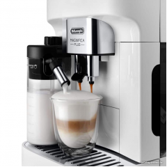 Кофемашина Delonghi Magnifica Plus ECAM320.60W