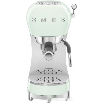Рожковая кофеварка Smeg ECF02PGEU