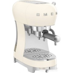 Рожковая кофеварка Smeg ECF02CREU