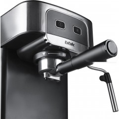 Рожковая кофеварка BBK BCM1500