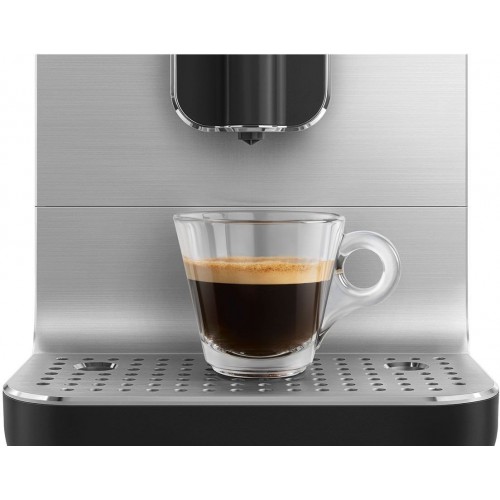 Кофемашина Smeg BCC11BLMEU