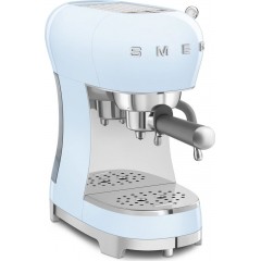 Рожковая кофеварка Smeg ECF02PBEU