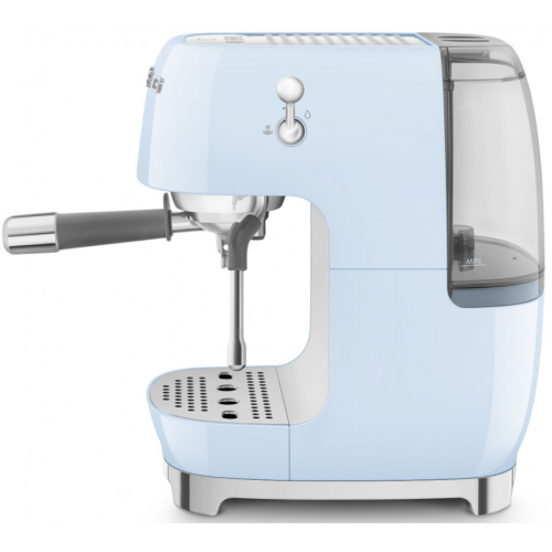 Рожковая кофеварка Smeg ECF03PBEU