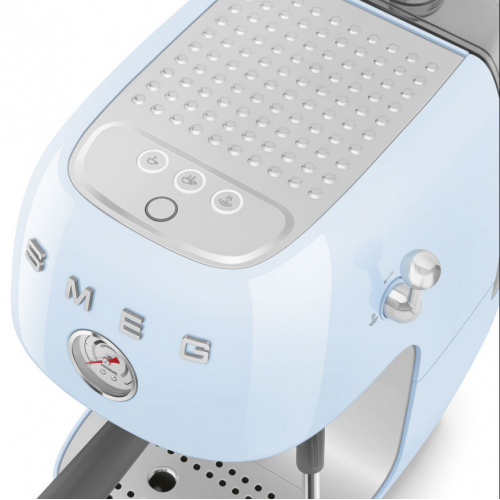 Рожковая кофеварка Smeg ECF03PBEU