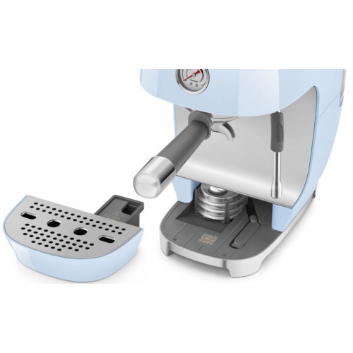 Рожковая кофеварка Smeg ECF03PBEU