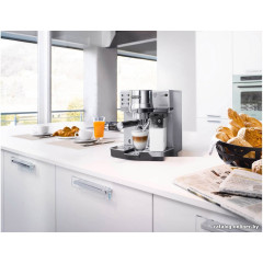 Рожковая кофеварка Delonghi EC 860.M