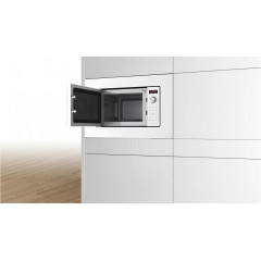 Микроволновая печь Bosch BFL623MV3