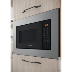 Микроволновая печь Indesit MWI 120 GX