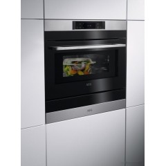 Микроволновая печь AEG KMK721880M