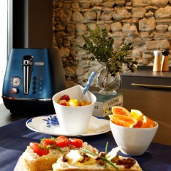 Тостер Delonghi CTI 2103 BL