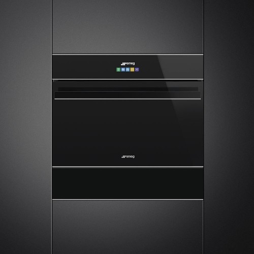 Вакуумный упаковщик Smeg Dolce Stil Novo CPV615NX