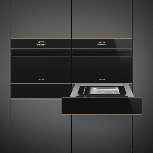 Вакуумный упаковщик Smeg Dolce Stil Novo CPV615NR