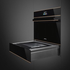 Вакуумный упаковщик Smeg Dolce Stil Novo CPV615NR