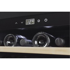 Винный шкаф Caso WineSafe 18 EB Inox