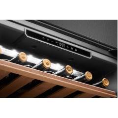 Винный шкаф Smeg CVI621NR3