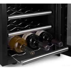 Винный шкаф Kitfort KT-2407 Black