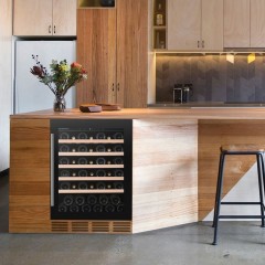 Винный шкаф Dunavox DAUF-46.138B