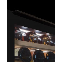 Винный шкаф Avintage AVU51D82