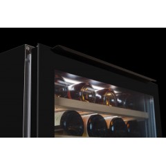 Винный шкаф Avintage AVU51D82