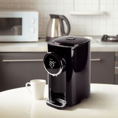 Электрический чайник Endever Altea-2060 (Black)