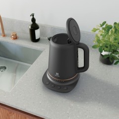 Электрический чайник Electrolux E7K1-6BP