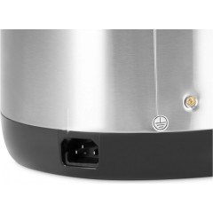 Электрический чайник StarWind STP3822