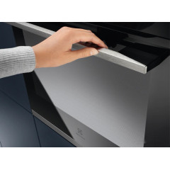 Духовой шкаф Electrolux OKD6P77WX